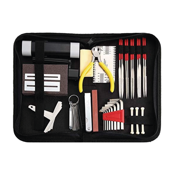 KIT DE HERRAMIENTAS PARA CALIBRAR GUITARRAS, INCLUYE PINZA DE CORTE, ENRROLLADOR DE CUERDAS, GALGAS, REGLA DE ALTURA DE CUERDAS, LIMAS, LIJA, PROTECTOR DE TRASTES