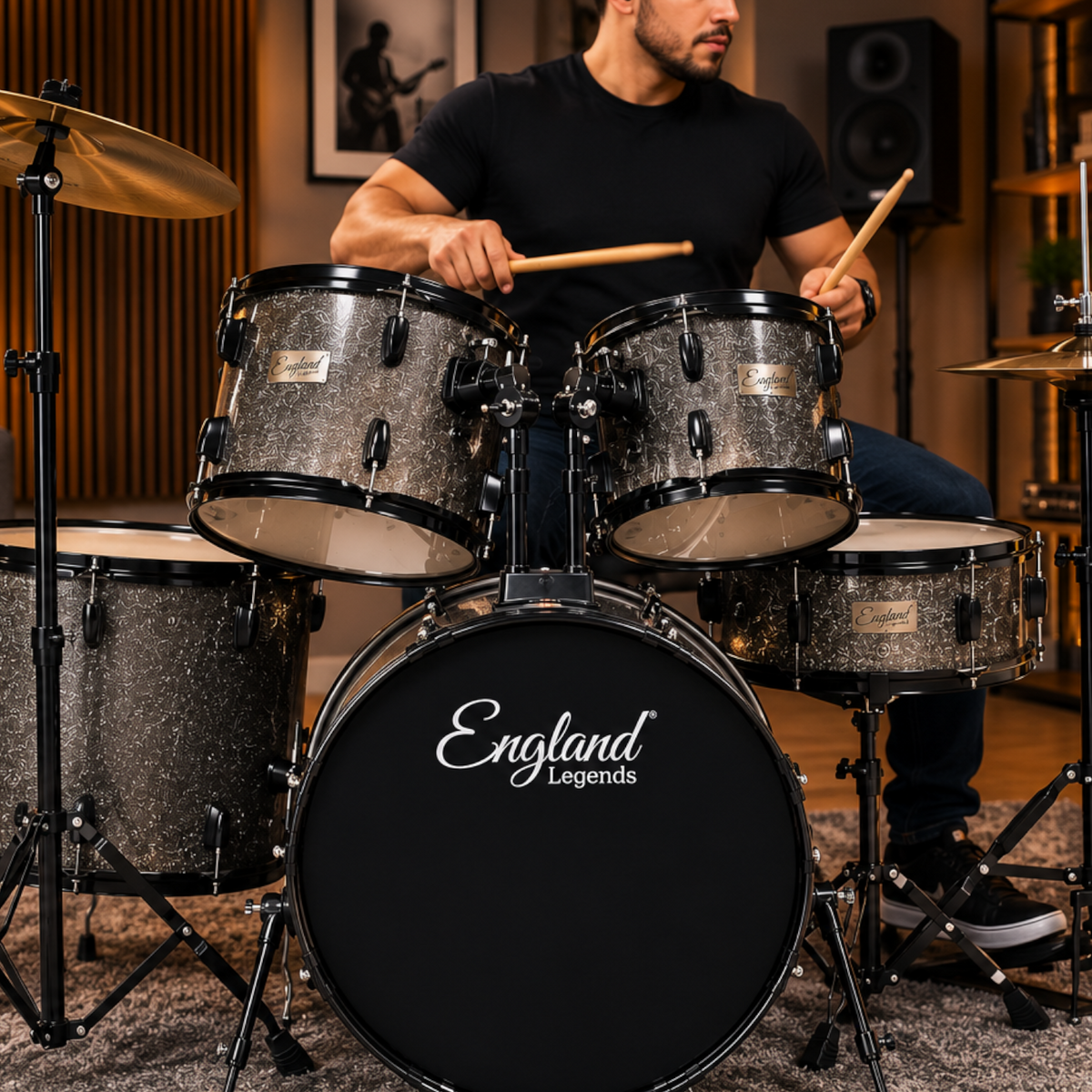 BATERIA ACUSTICA SET DE 5 PIEZAS COLOR GRIS ESCARCHADO Y HERRAJES COLOR NEGRO, INCLUYE SILLA  Y PLATILLOS